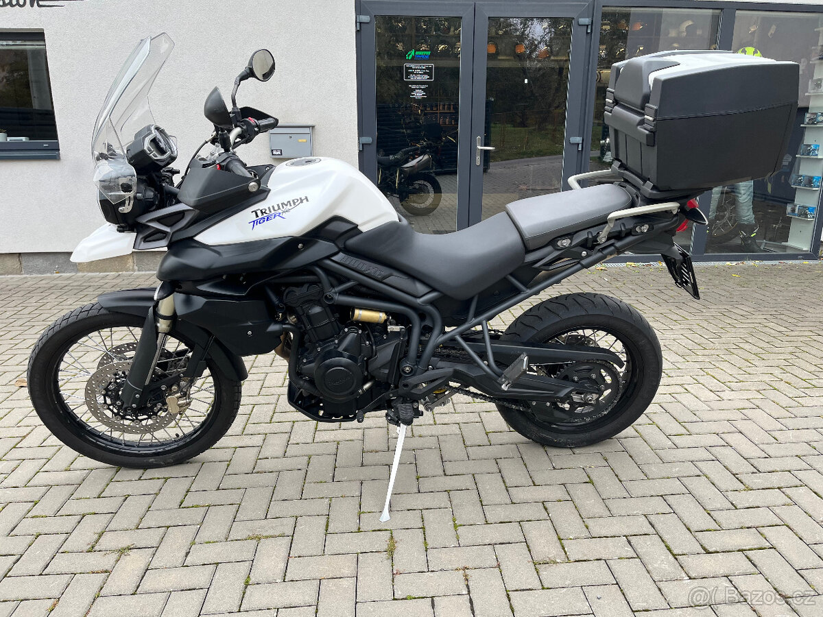Triumph Tiger 800 XC - 4