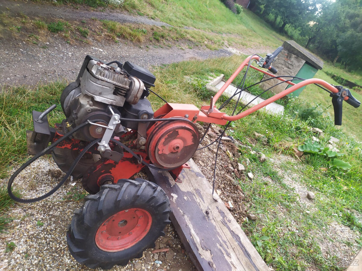 Traktůrek, bubnová sekačka, motokultivátor MS16 - 4