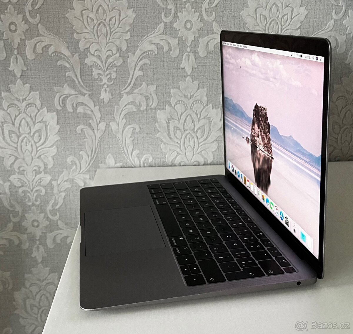 Apple MacBook Air 2019 - 4