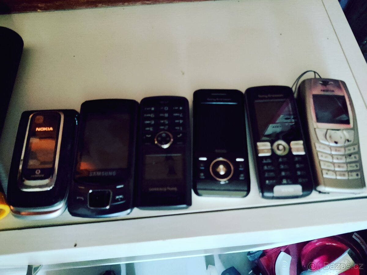 Staré baterky a mobilní telefony - 4