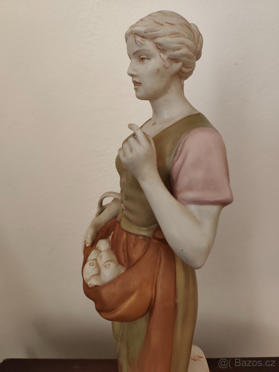 Royal dux veľká porcelánová socha žena s jablkami 52 cm - 4