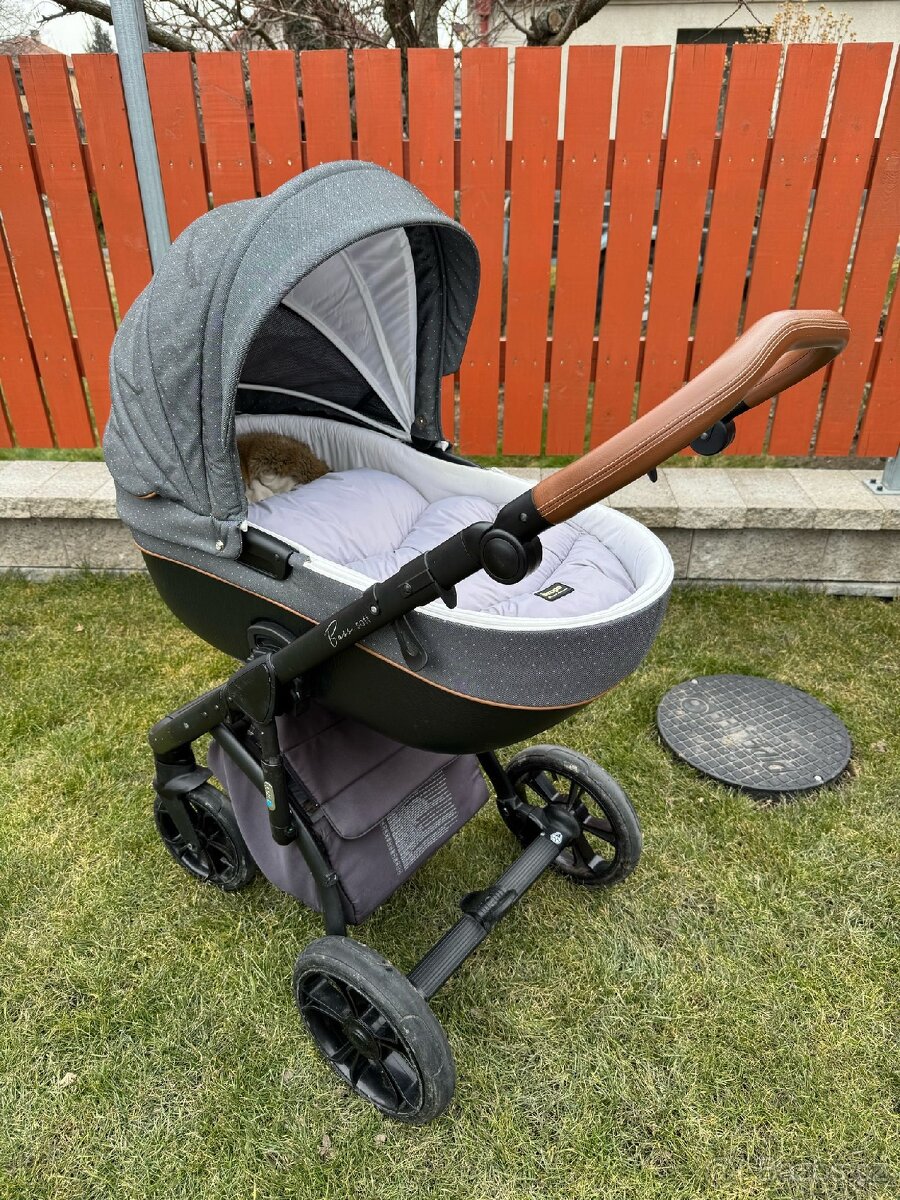 Kočárek Roan Bass - 4