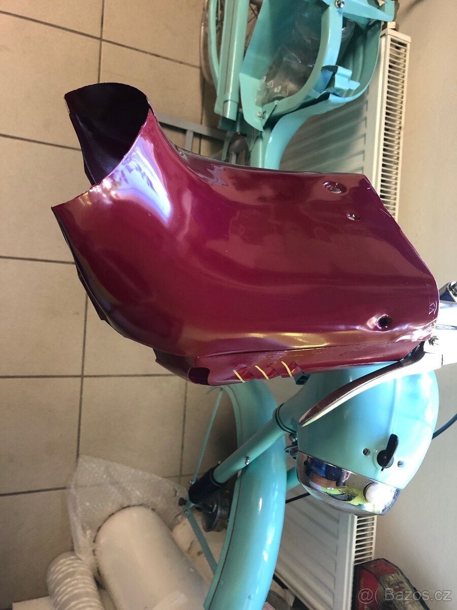 JAWA 550 Prsicka OR Parez 550 /555 - 4