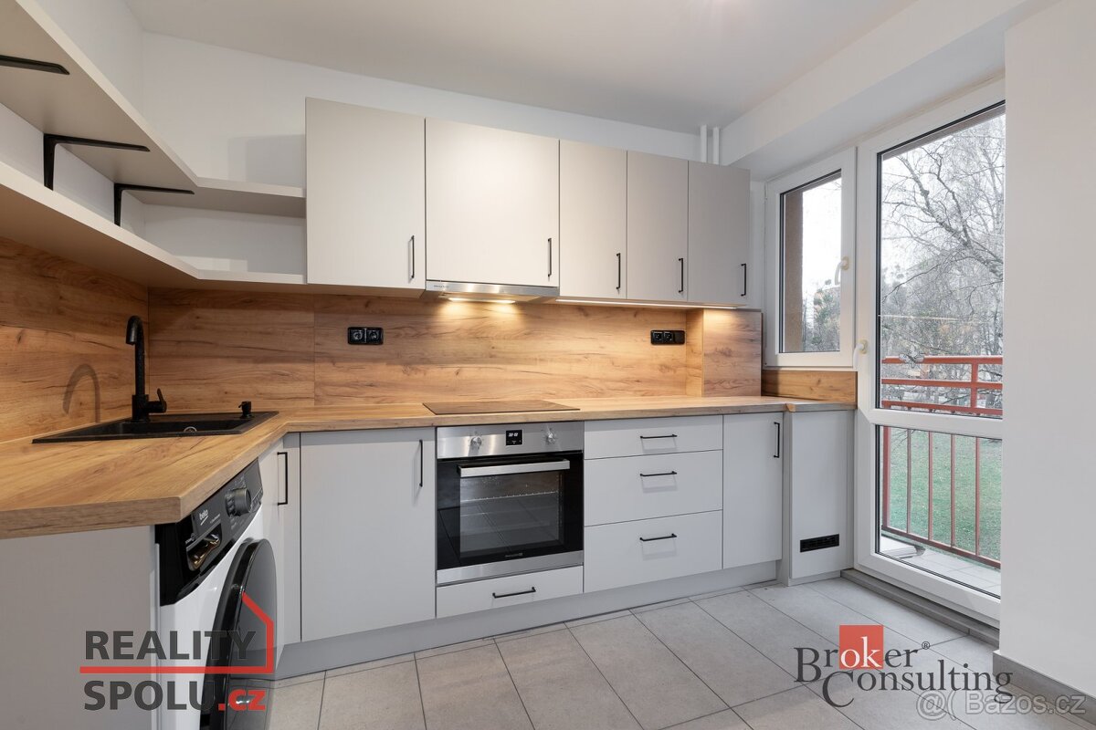 Pronájem, byty/2+kk, 41 m2, Svojsíkova 1595/4, 70800 Ostrava - 4