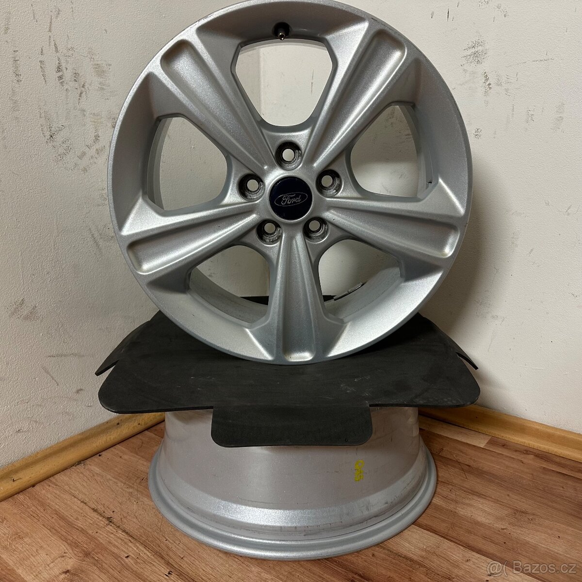 FORD KUGA / MONDEO 5x108 R17 ET52,5 (7,5Jx17)+TPMS - 4