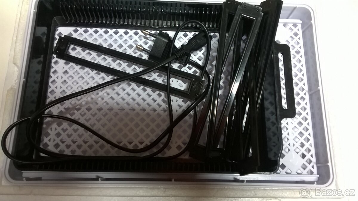 AUTOMATICKA digitalni lihen pro 12 vajec - 4