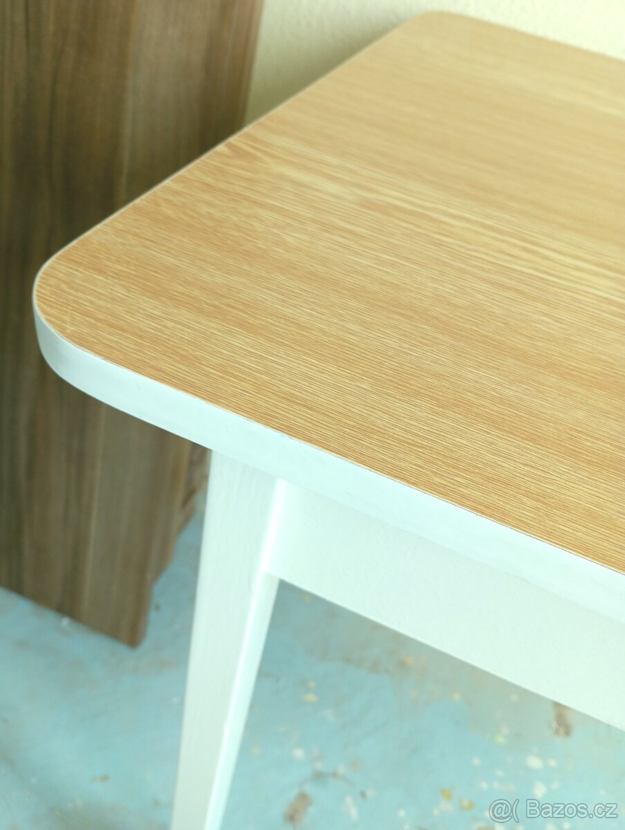 Prodám 2 kuchyňské stoly-Nové - 4