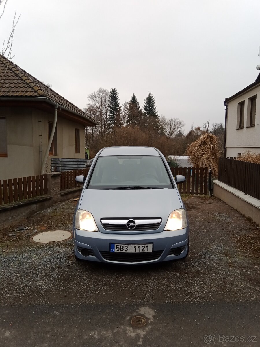 Prodam Opel Meriva 1.6 16V 77Kw - 4