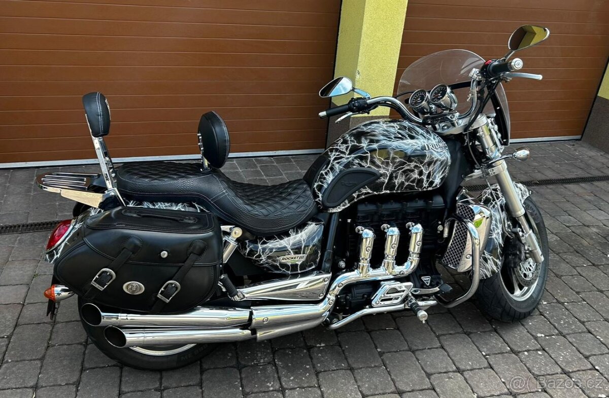 Triumph Rocket III Clasic - 4
