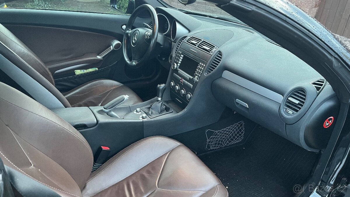 MERCEDES-BENZ SLK 350i MANUÁL,SERVISNÍ KNIHA. - 4