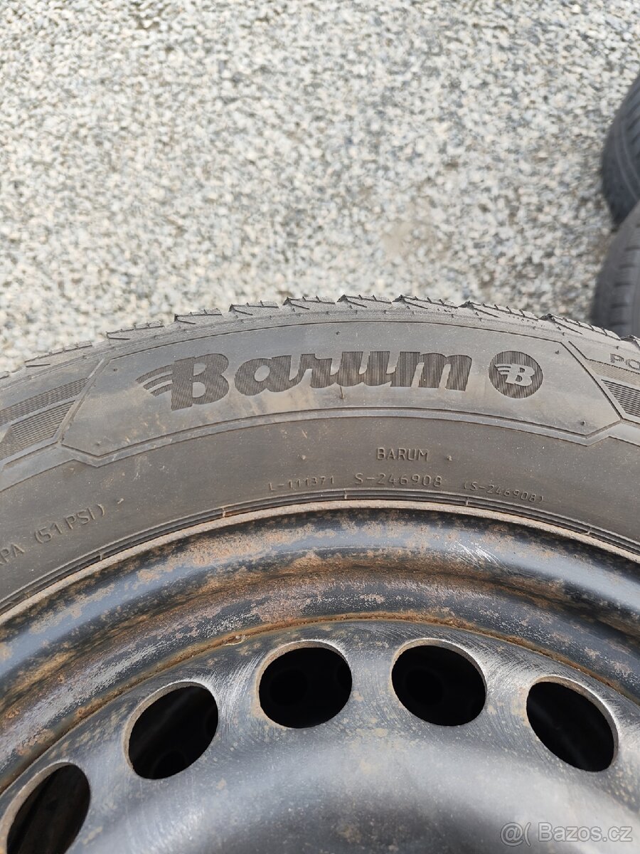 215/55/R16 Barum Polaris 5 + plech - 4