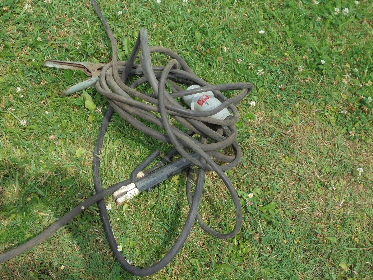 SVAROVACI TRAFO RTB 3 - 4