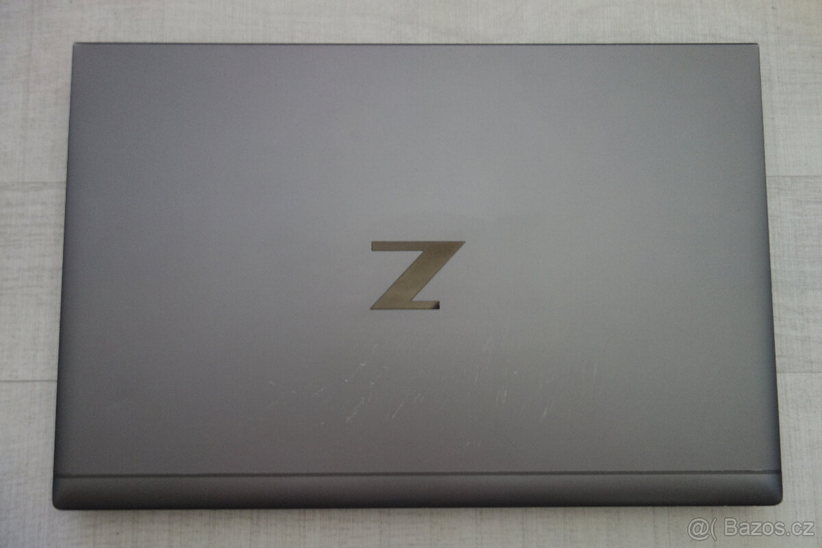HP ZBook Firefly 14 G8 - 4