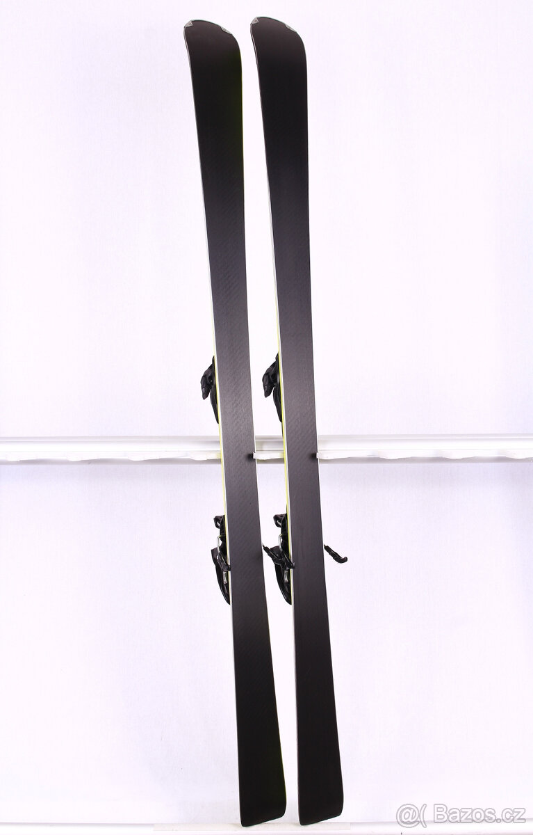 Použité lyže VOLKL RACETIGER SC LIMITED TI 2023 - 4