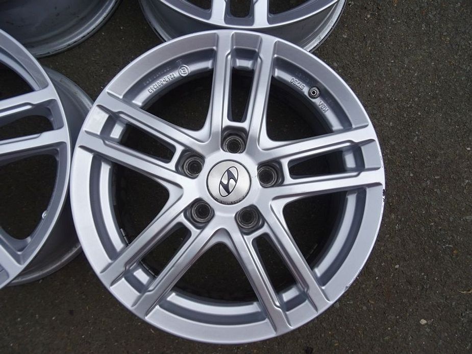 Alu disky Hyundai, 16", 5x114.3 , ET 42,5 , šíře 6,5J - 4