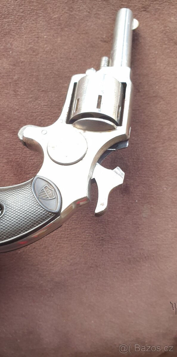 Historický revolver Liberty cal.22RF Long1876 - 4