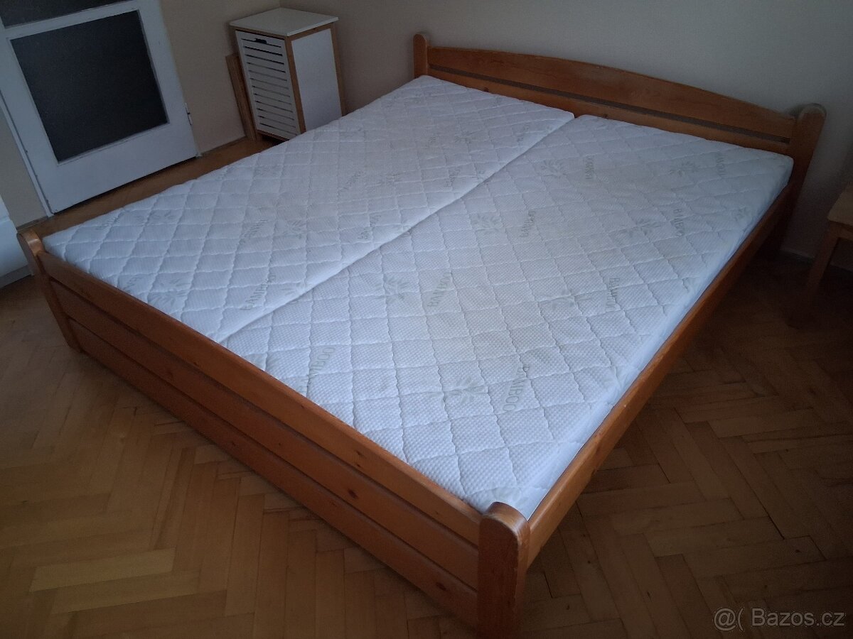 Skříň a postel - 4