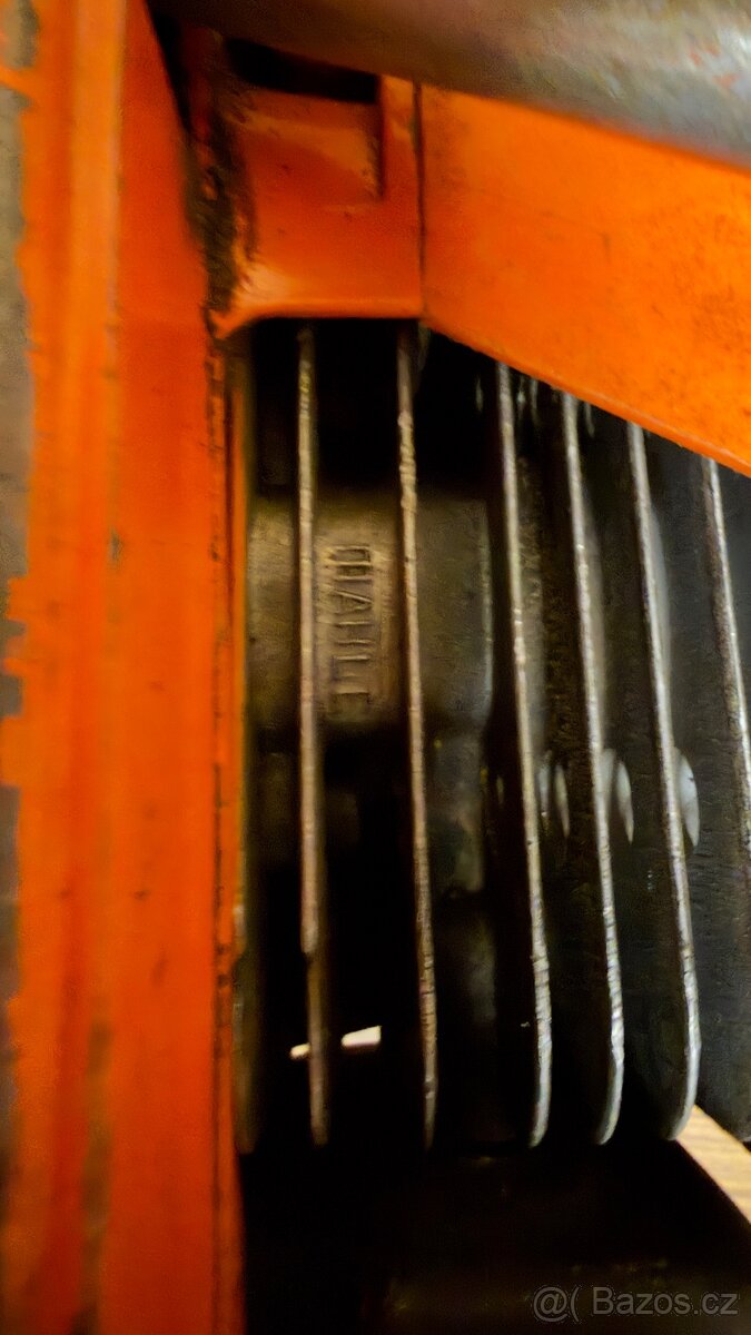 Husqvarna 380 CD - 4