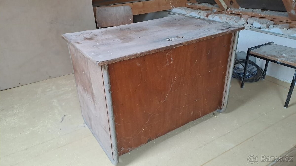 Starožitná školní lavice - 4