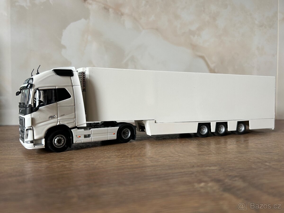 Model Tekno Volvo FH750 - 4