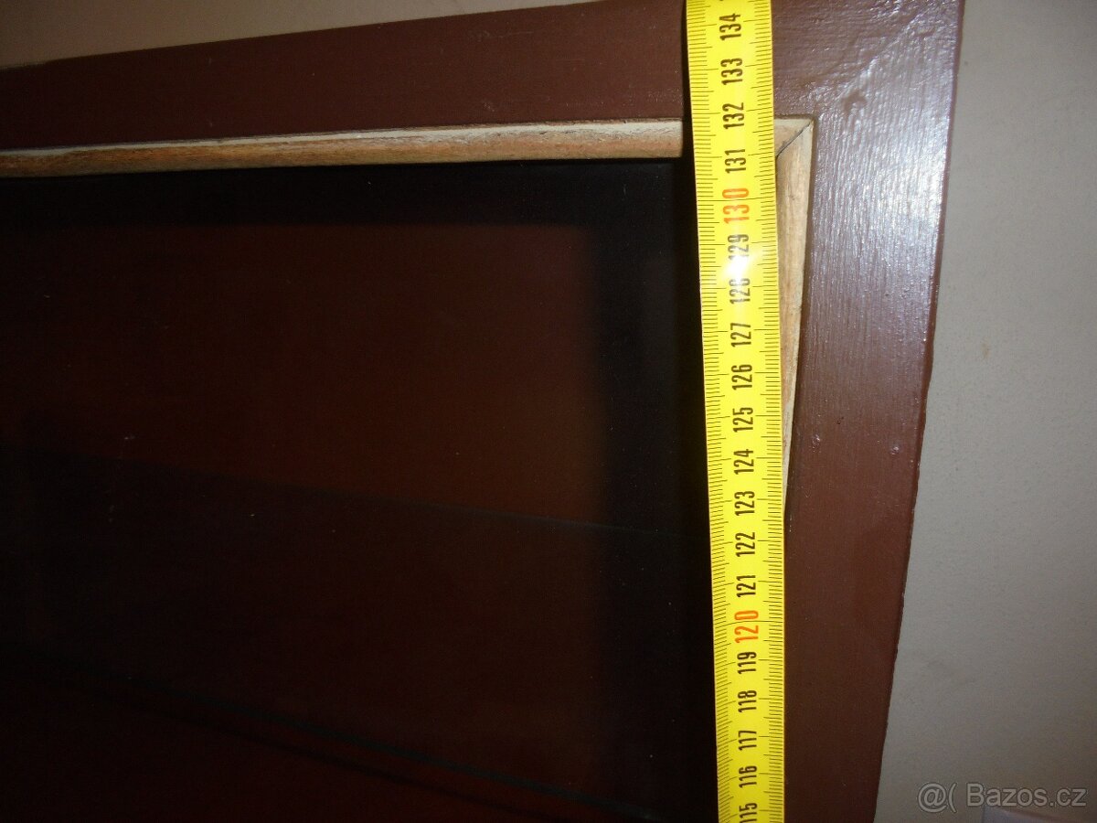 Starý kredenc masiv - 4