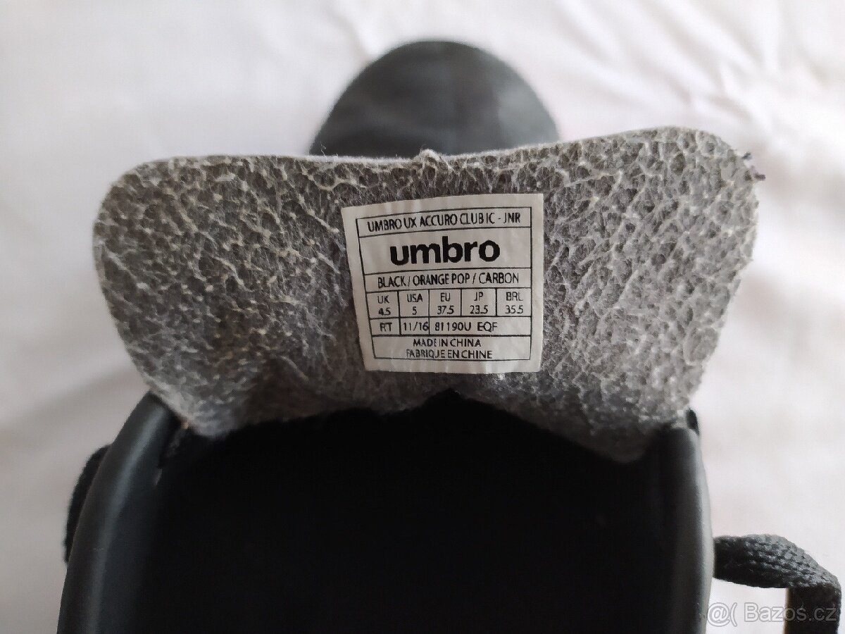 Sálové kopačky Umbro 37,5 - 4