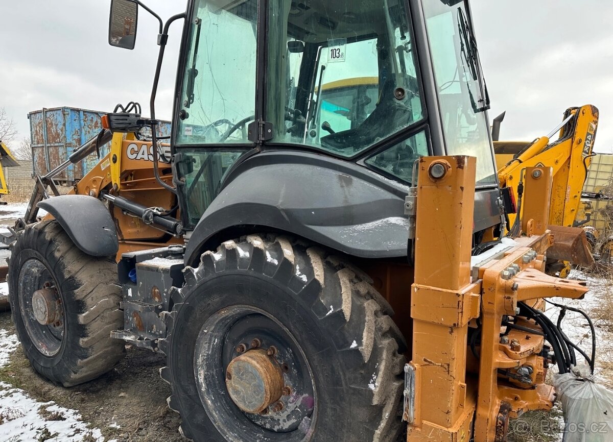Case 695ST 580 Cat JCB - 4