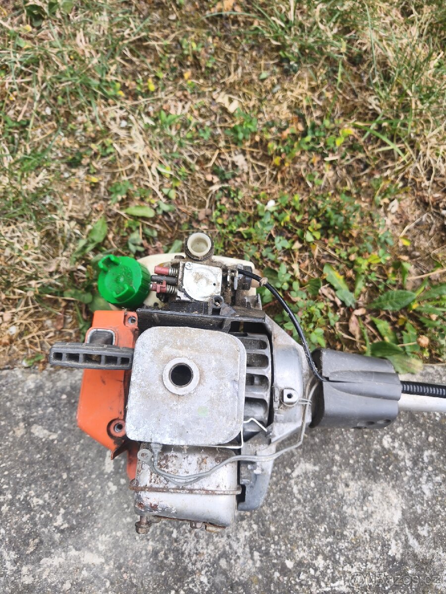 Křovinořez Husqvarna na díly - 4