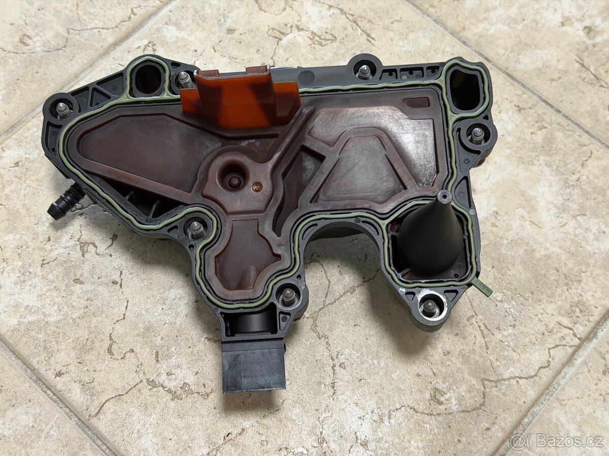 PCV ventil 1.8 - 2.0tsi 06K103495 - 4