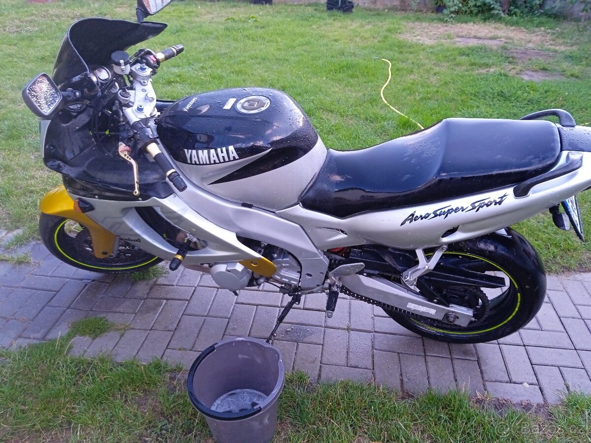 Yamaha yzf 600R Thundercat - 4