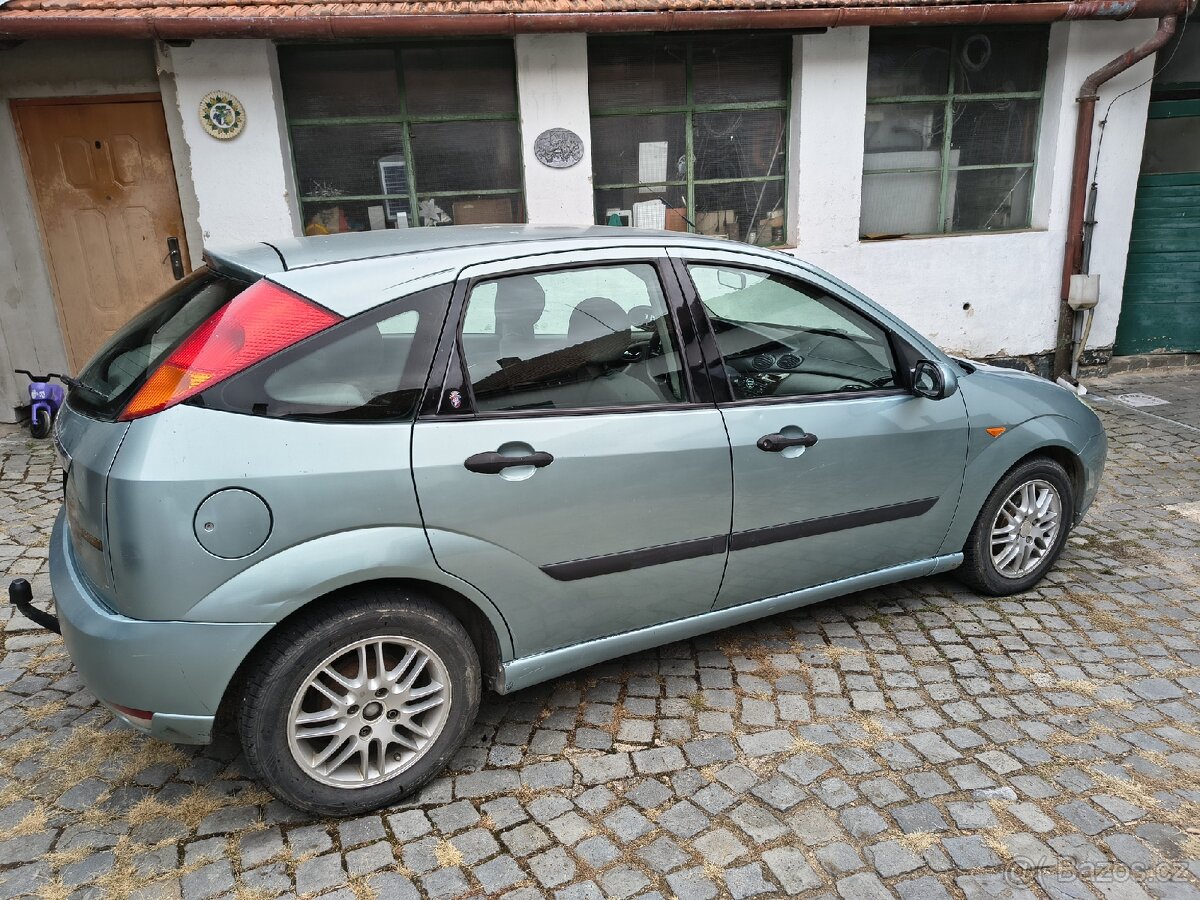 Ford Focus - 4