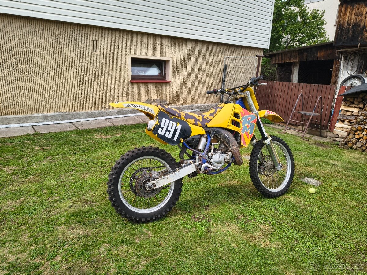Suzuki RM 125. 1990 - 4