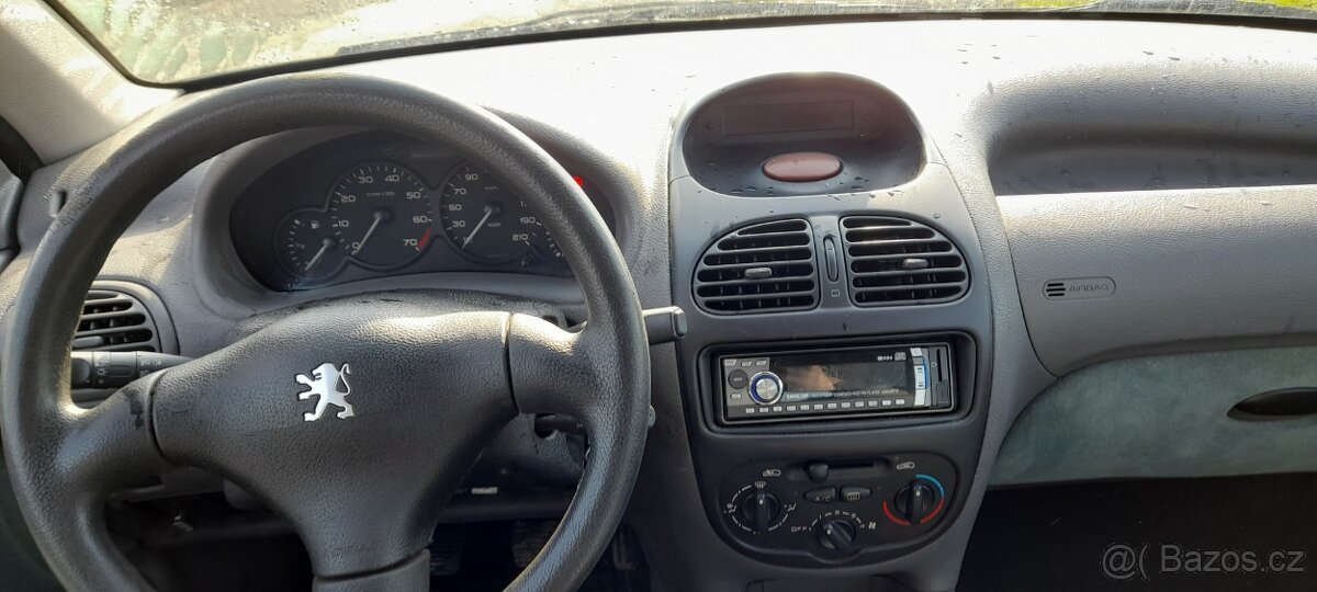 Peugeot 206 - 4