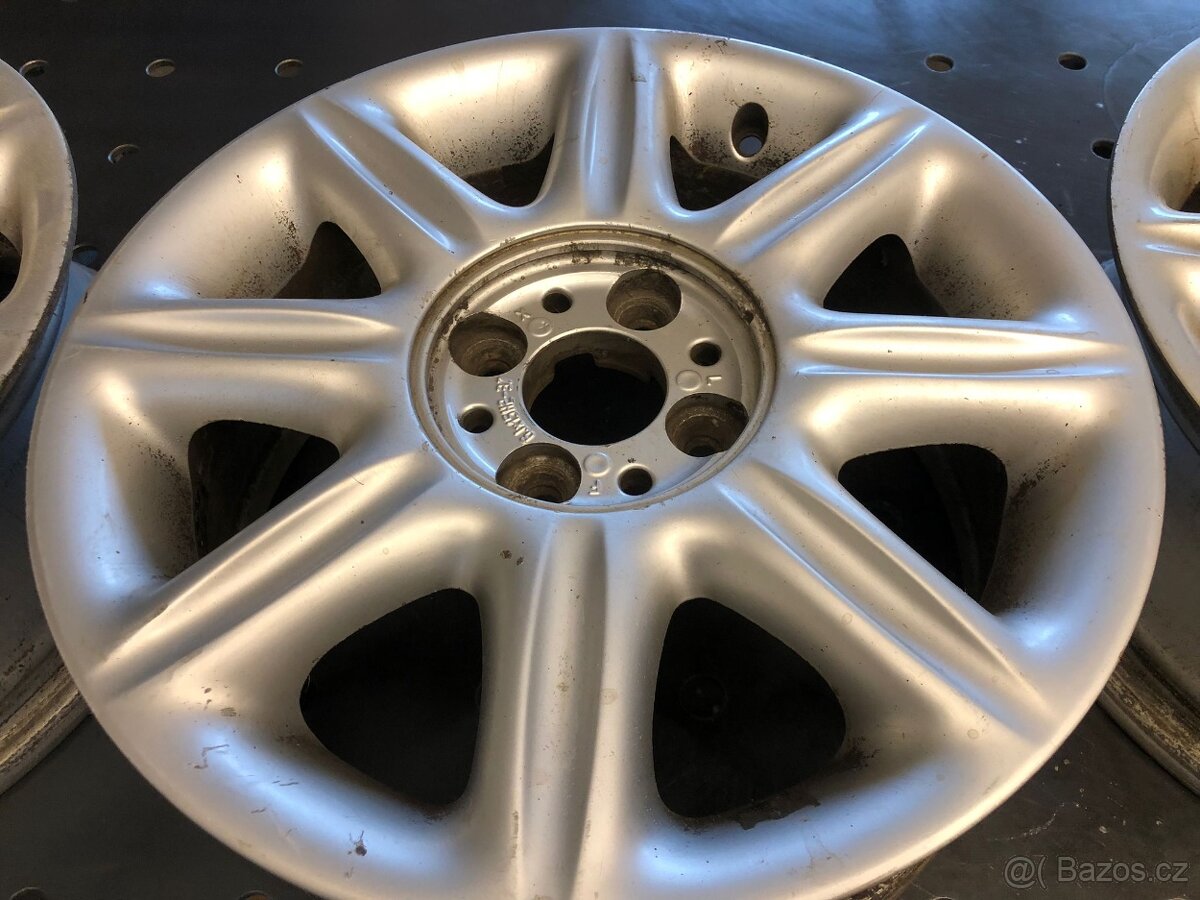 Alu kola Lancia 4x98 - 4