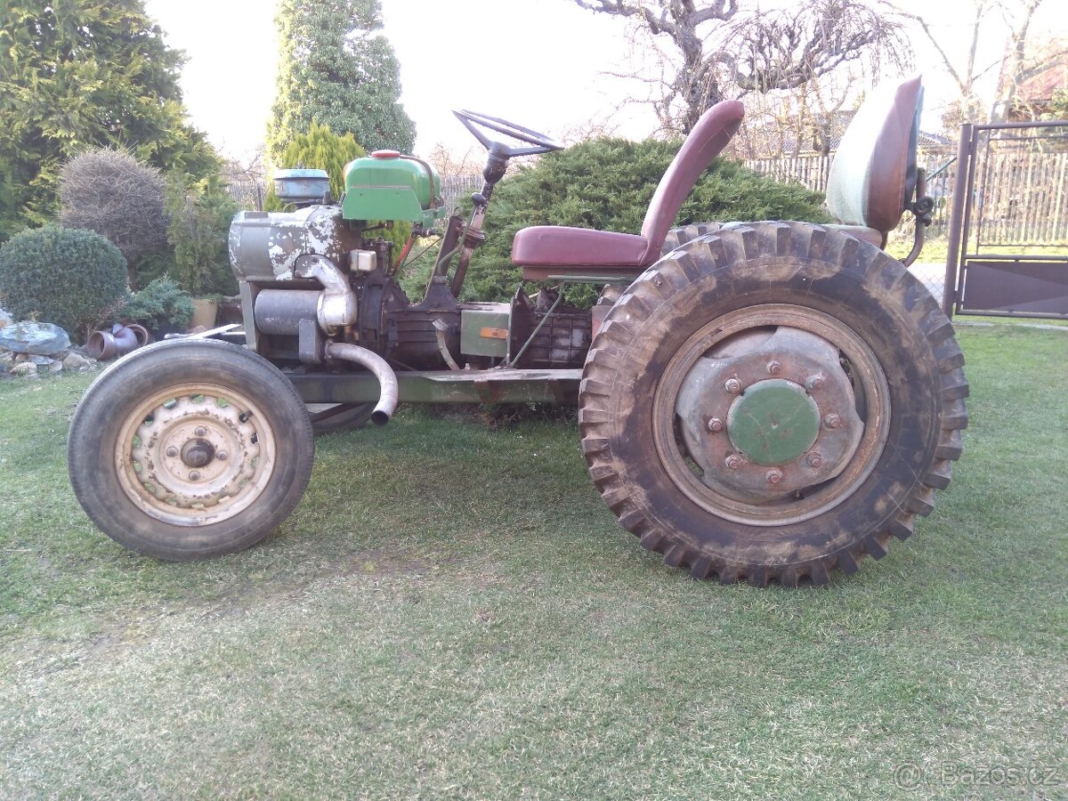 Prodám malotraktor domácí výroby BEZ MOTORU - 4