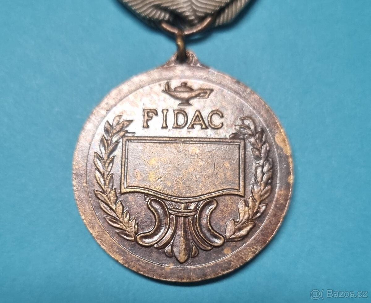Pamětní medaile Mezinárodní federace starých bojovníků FIDAC - 4