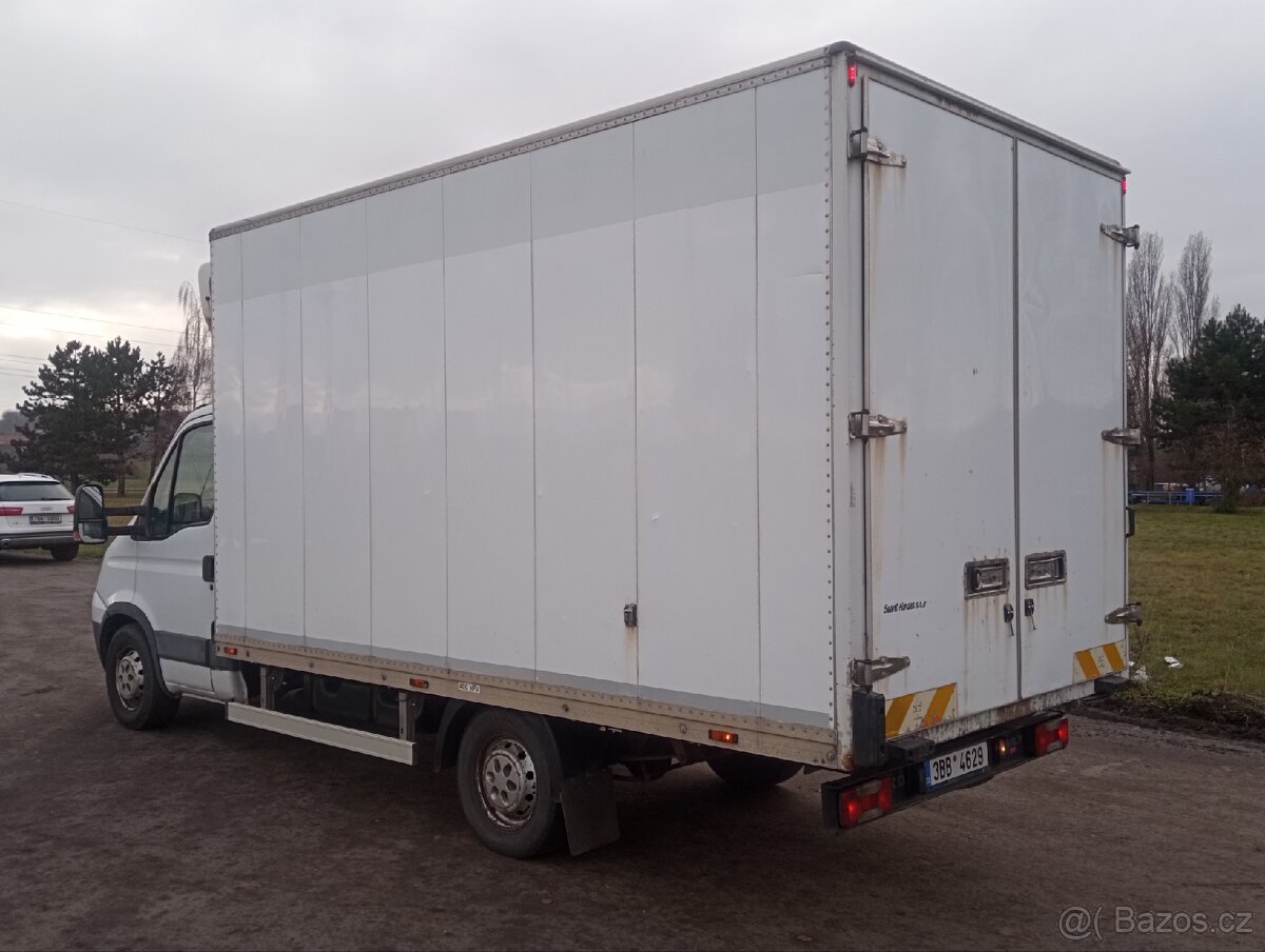 Iveco Daily 35S18 , 3 litr , rok 2011 - 4