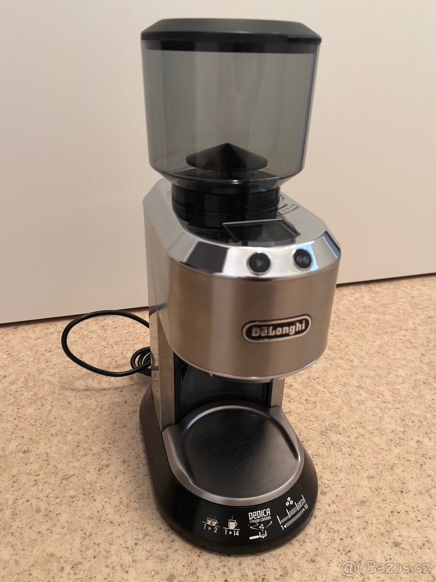 Prodám set Delonghi - kávovar + mlýnek - 4