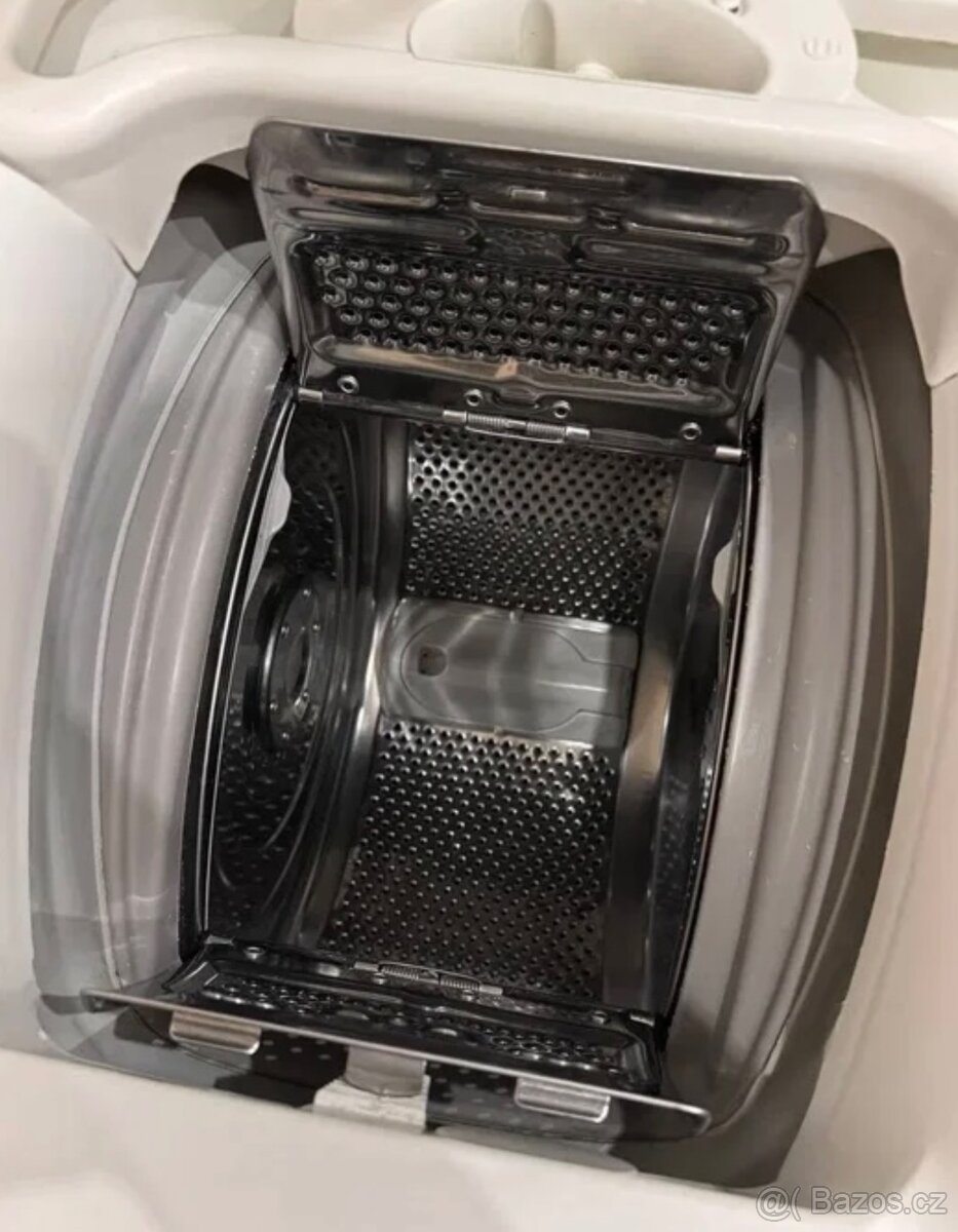 Vrchem plněná zanussi pračka 6kg - 4