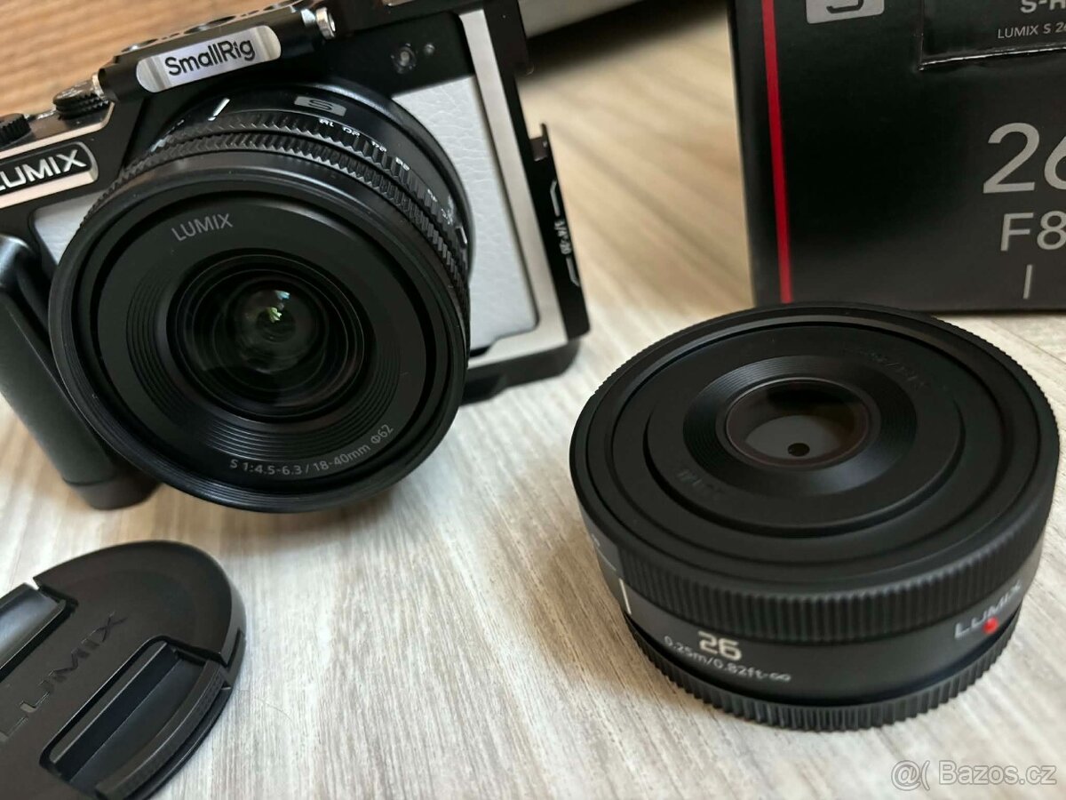 PANASONIC Lumix DC-S9 + 18-40 mm + 26 mm bílý - 4