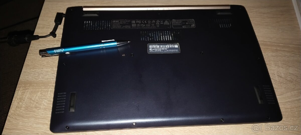 Acer Swift SF 514-52t - 4