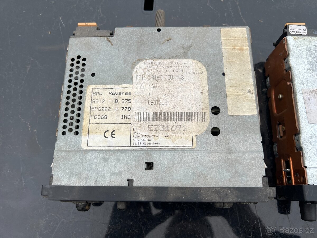 BMW E36 Autorádia na díly - 4