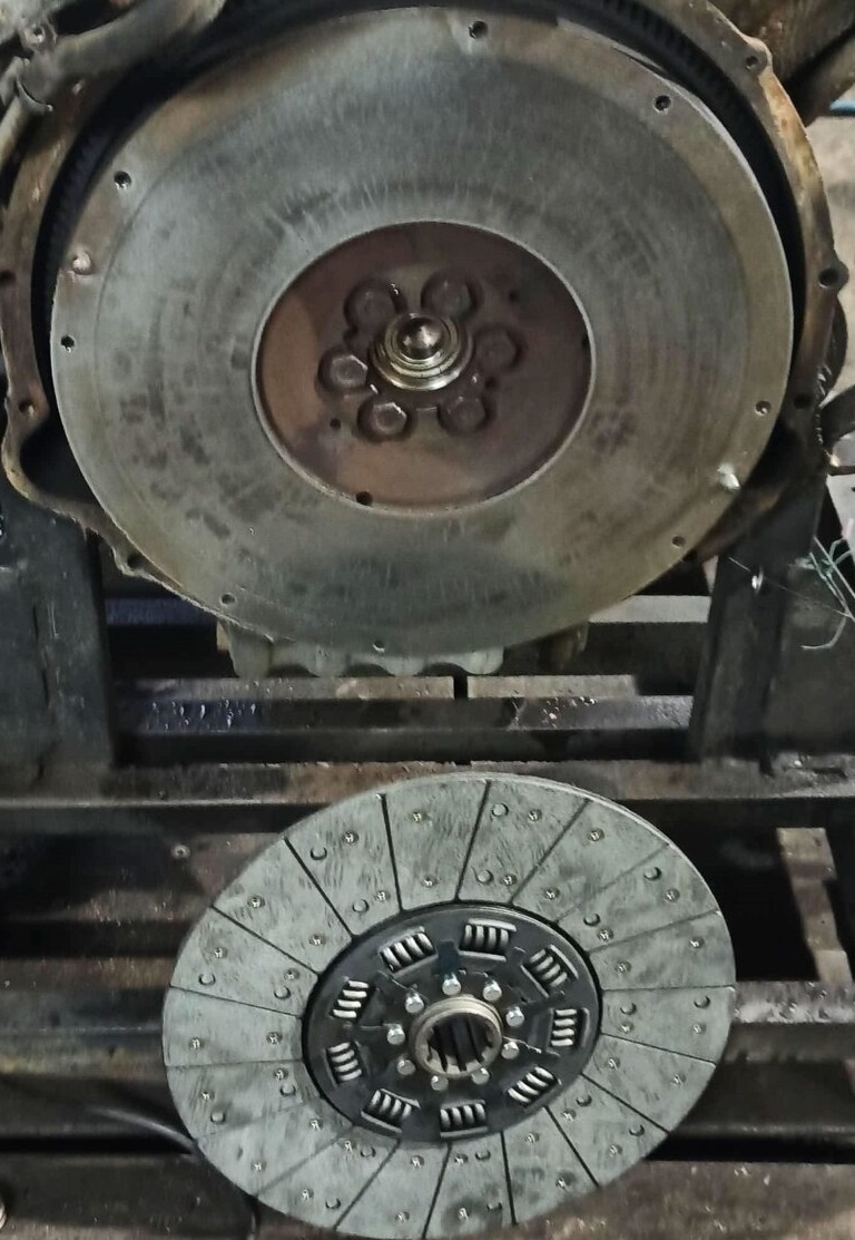 Motor Tatra 815 T1 (10-ti válec) - 4