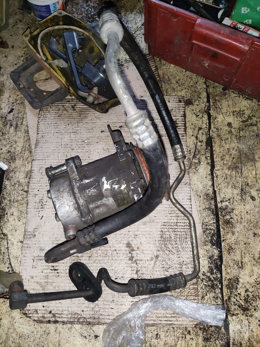 Lancia Thema kompresor klimatizace - 4