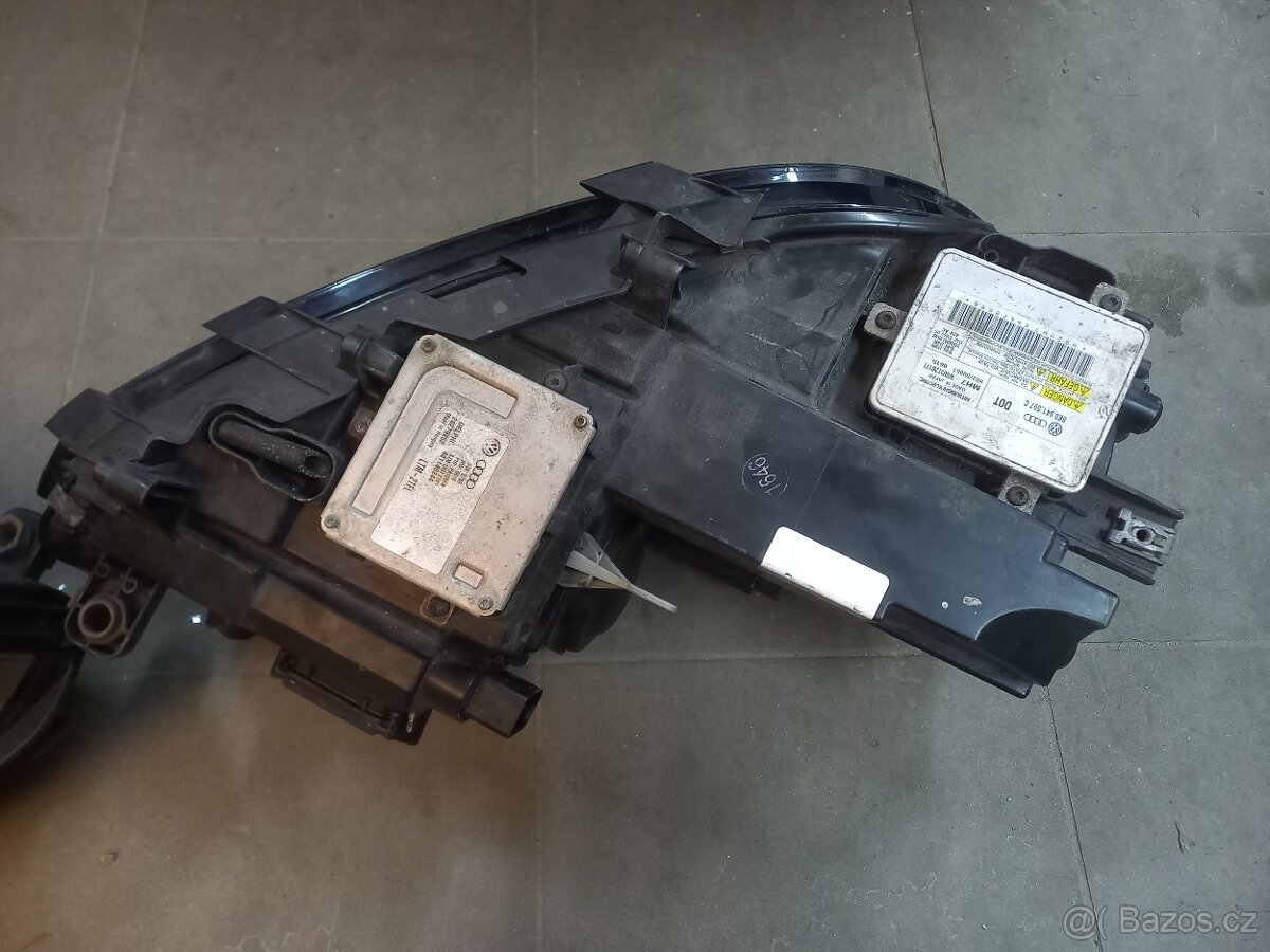 TOURAN/CADDY světla bixenon - 4