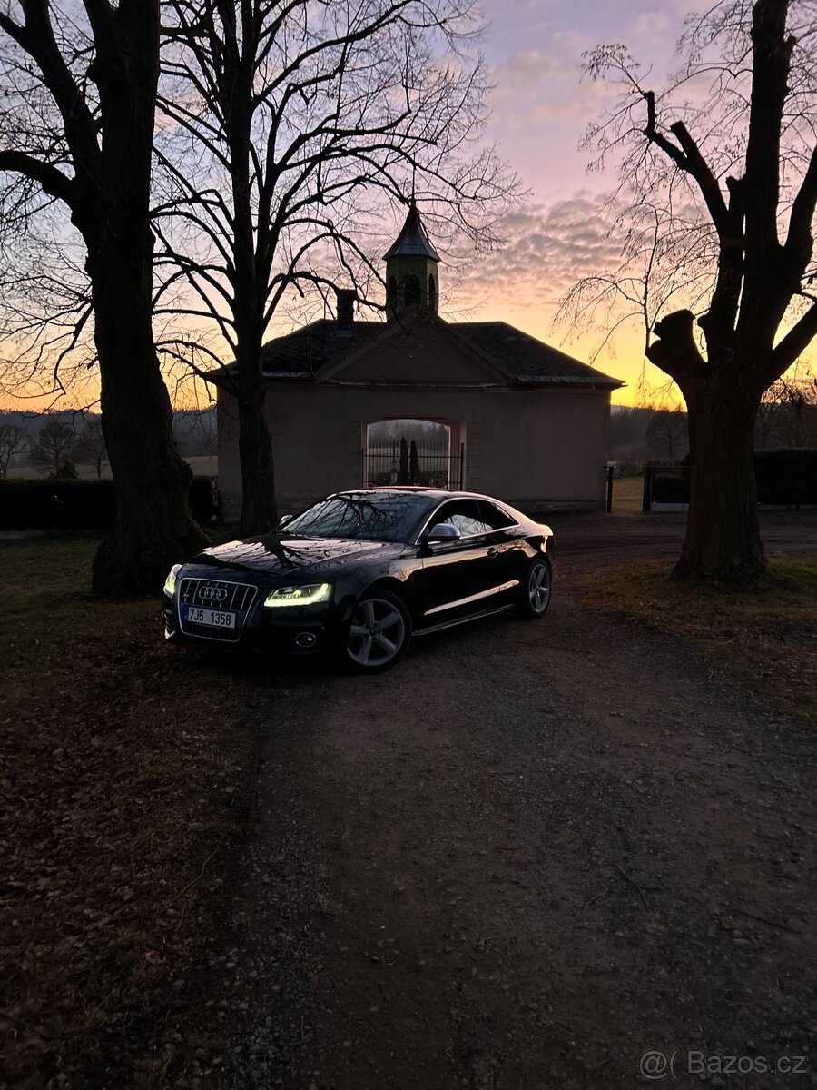 Audi a5 3.0 tdi max výbava - 4