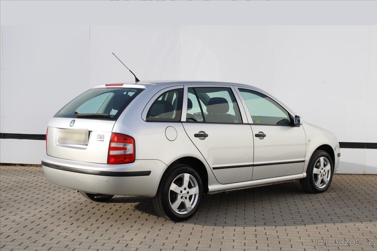 Škoda Fabia 1.2 HTP 47kW AMBIENTE ČR (2006) - 4