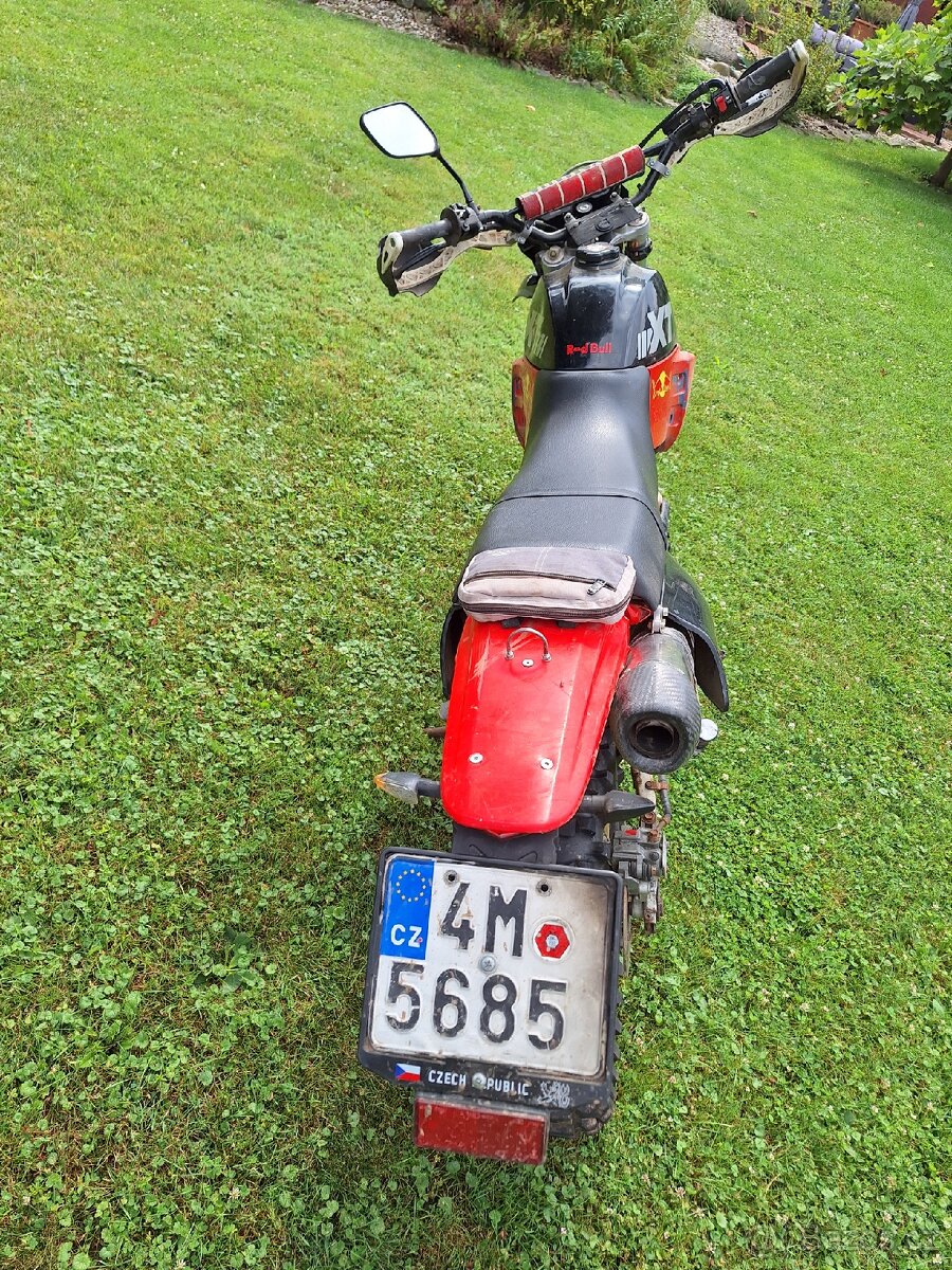 Yamaha xt 600 - 4