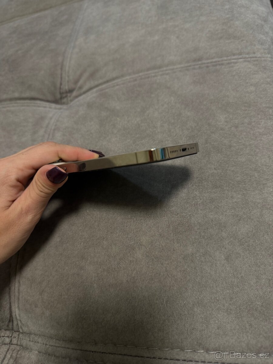 iPhone 14 Pro zlatý 256GB - 4
