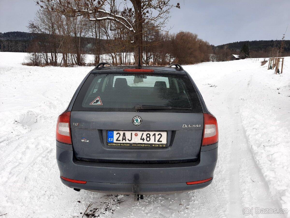 Škoda octavia 2.0 tdi 103kw 2011..čr - 4